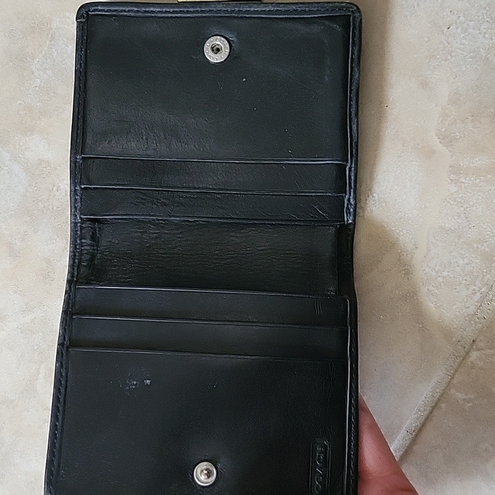 Vintage Coach Black Leather Framed Coin Wallet Leatherware EST 1941 White Stitch - Picture 9 of 14